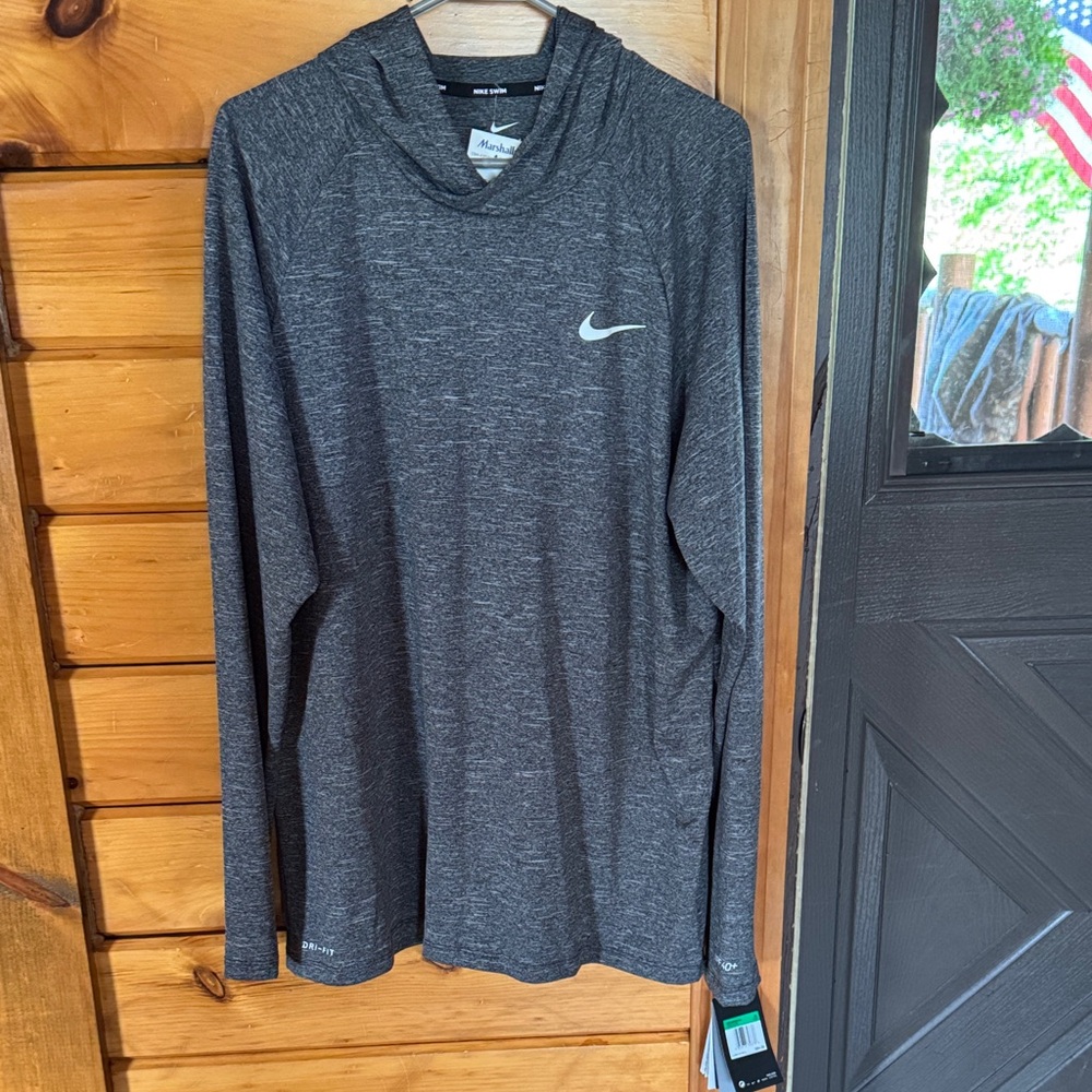 Nike Men's Dark Gray Long Sleeve Shirt